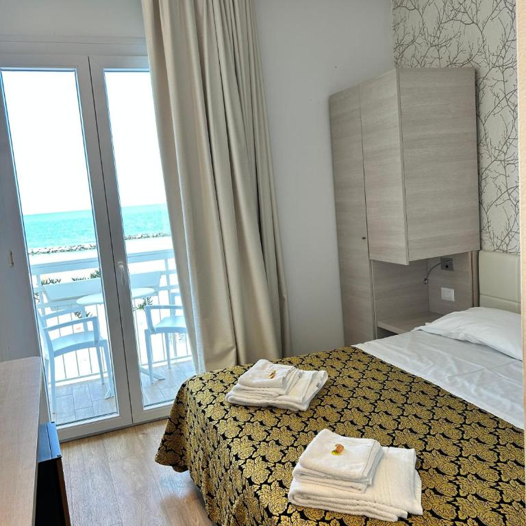 Hb Hotels Orchidea Blu - Camera Matrimoniale Superior - 4