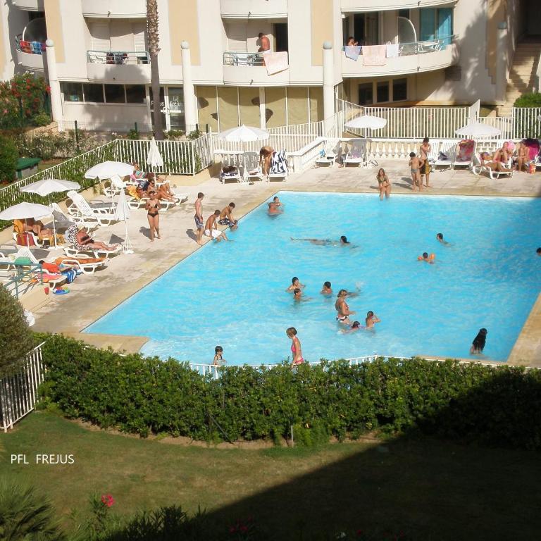 Fréjus location bord de Mer Piscine Parking Terrasse Wifi - Apartment mit 1 Schlafzimmer - 1