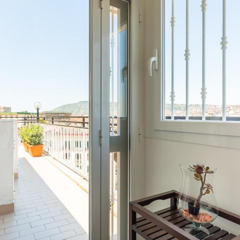 N'Attic a Vomero Penthouse Terrace by Napoliapartments - Two-Bedroom Apartment - 17