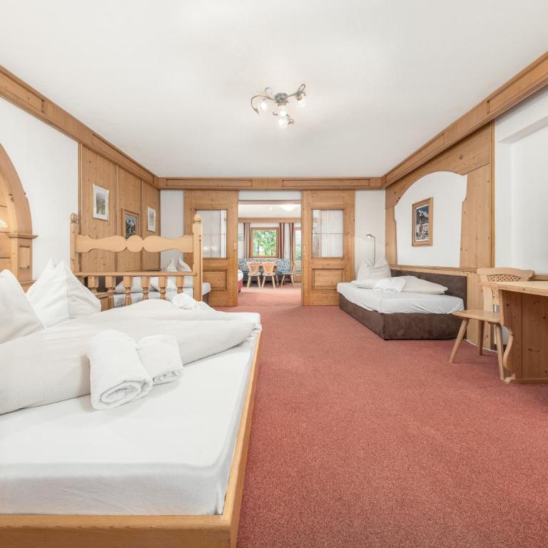 Alpenhotel Tirolerhof Gerlos - Deluxe Familienzimmer - 1