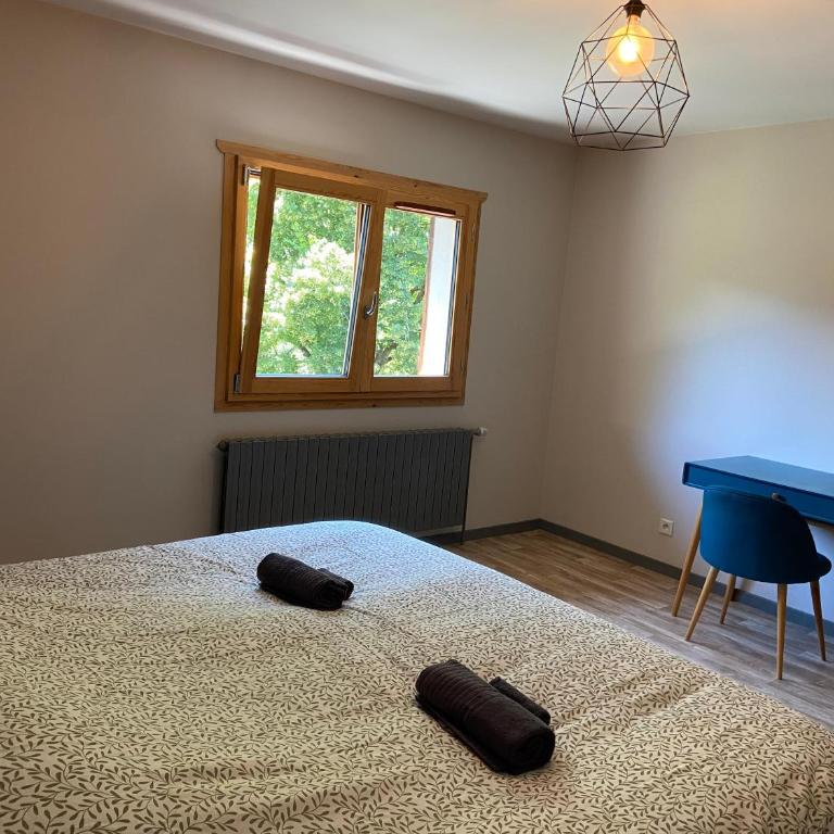 Gîte de charme dans la vallée du Borne au cœur des Alpes - Appartement 3 Chambres - 2