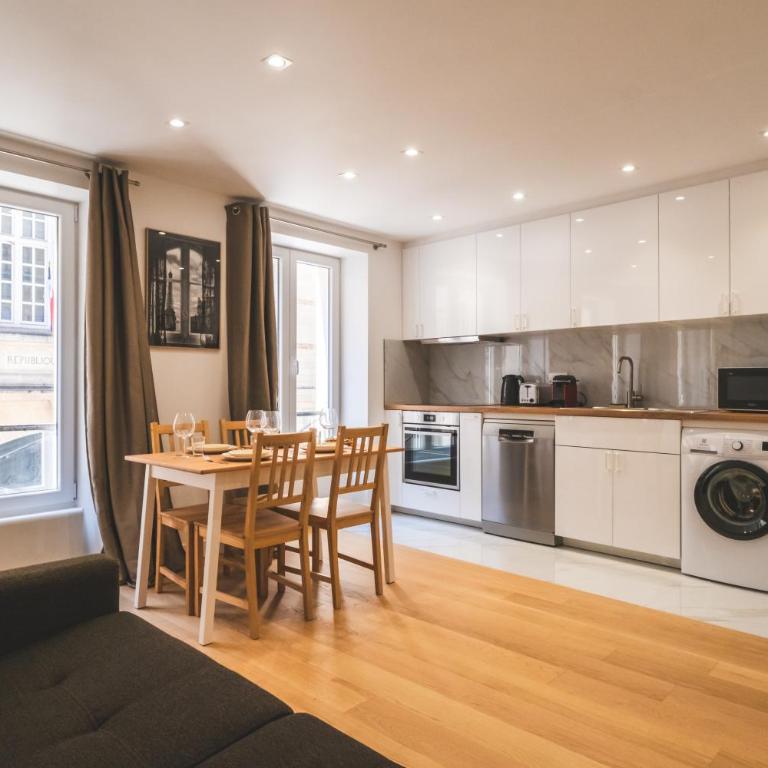 Appartement Lumineux dans le Haut Marais - Appartement 2 Chambres - 5