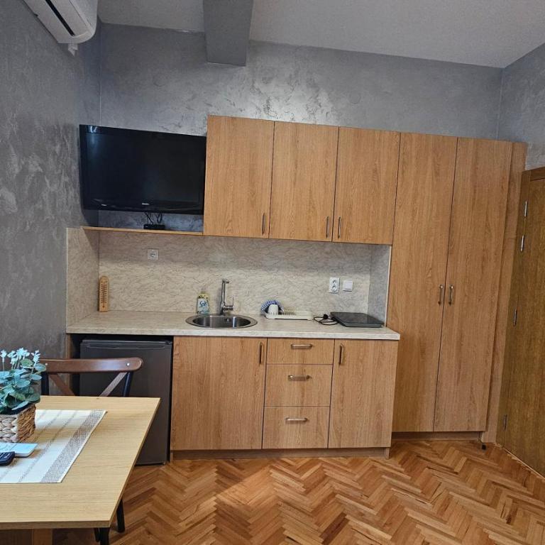 Dukat Apartmani-Studio - Deluks Studio sa Bračnim Krevetom (King-size) - 3