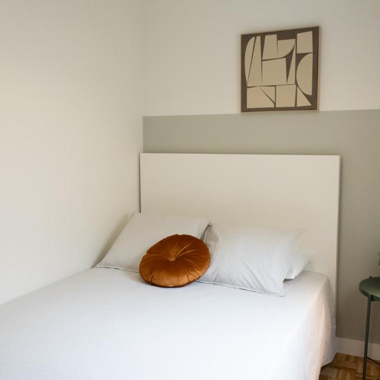 Espejo - Habitación Doble con baño compartido - 6
