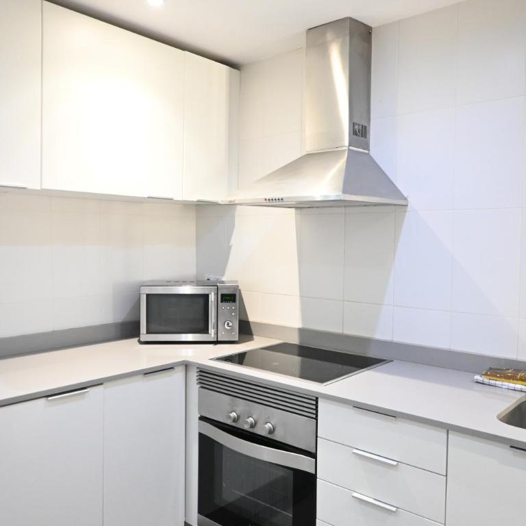 Homenfun Barcelona Ciutat Vella - One-Bedroom Apartment - 32