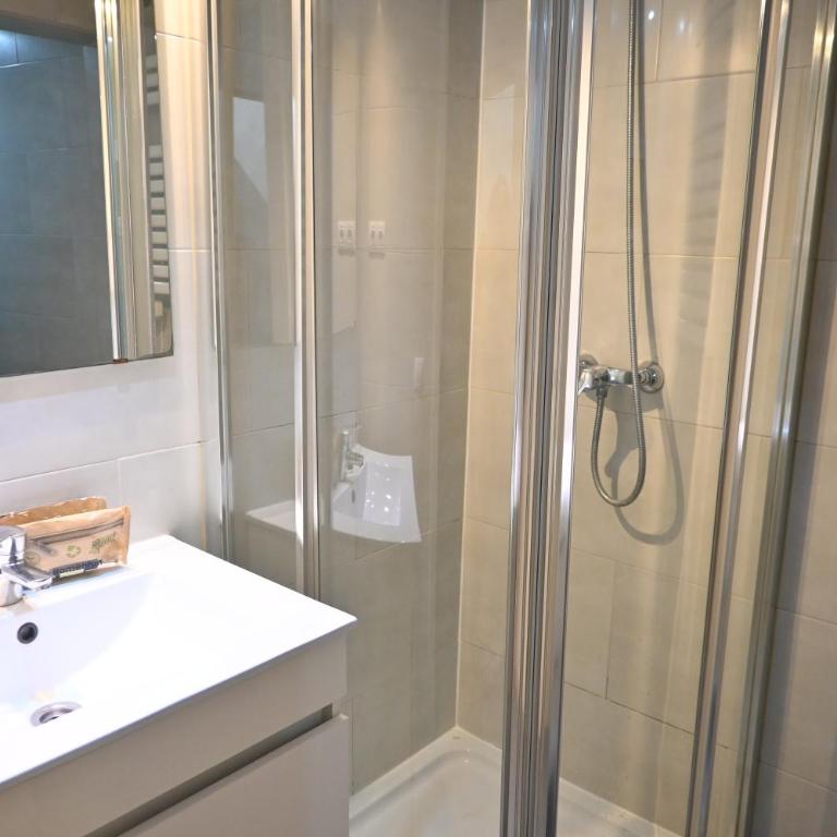 Homenfun Barcelona Ciutat Vella - One-Bedroom Apartment - 52