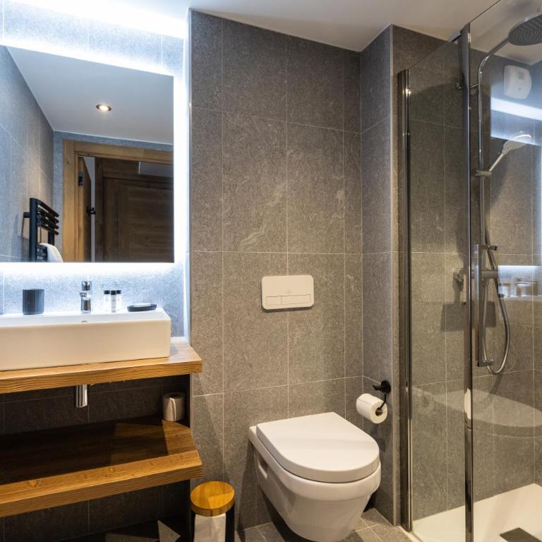 TERRESENS - L'Eclat des Veriaz - Megève - Praz-sur-Arly - Cabine 3 Chambres 8/10 Personnes. Hébergement Standard - 1