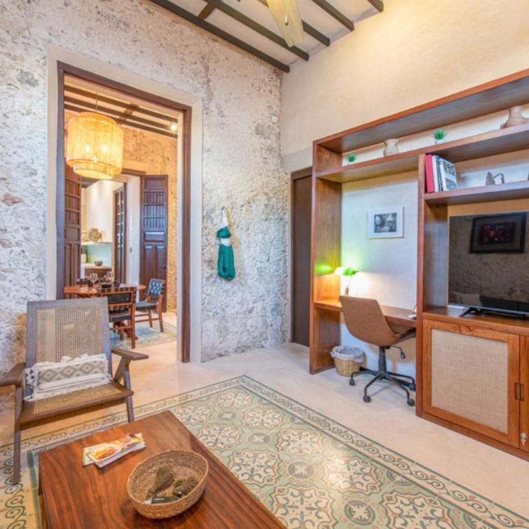 Casa Bolero Santa Lucía with Parking by Cercana - Two-Bedroom House - 2