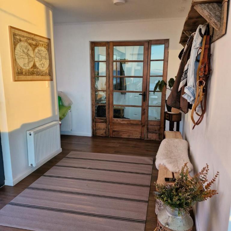 Casa Vista al Estrecho de Magallanes - Four-Bedroom House - 5