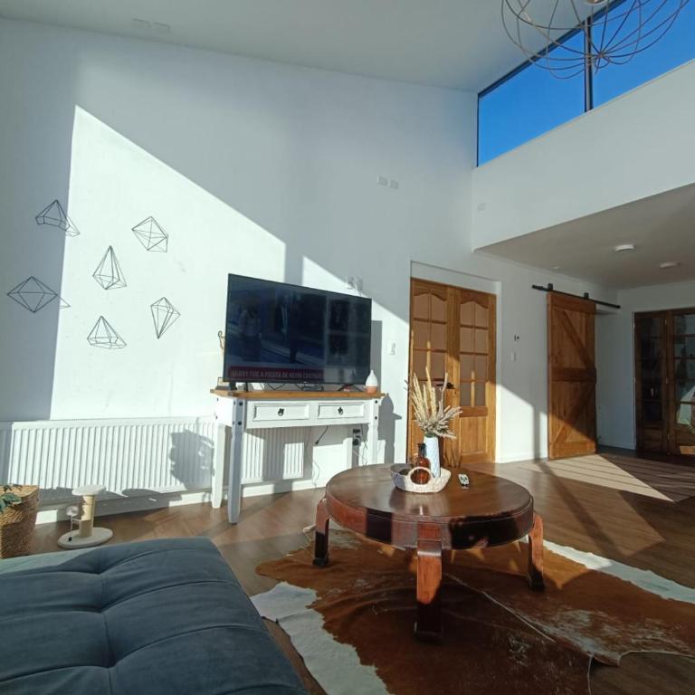 Casa Vista al Estrecho de Magallanes - Four-Bedroom House - 7