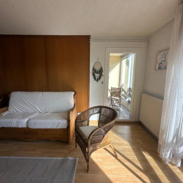 Bel appartement idéalement situé - Appartement 2 Chambres - 15