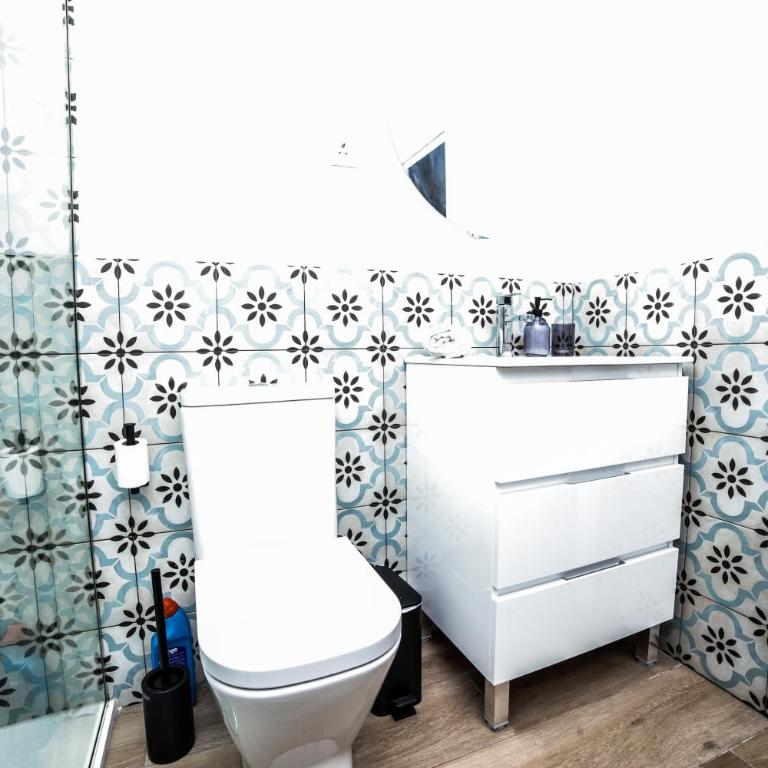 Hotel Maruja en Cascorro - Habitación Doble con baño privado - 2 camas - 2