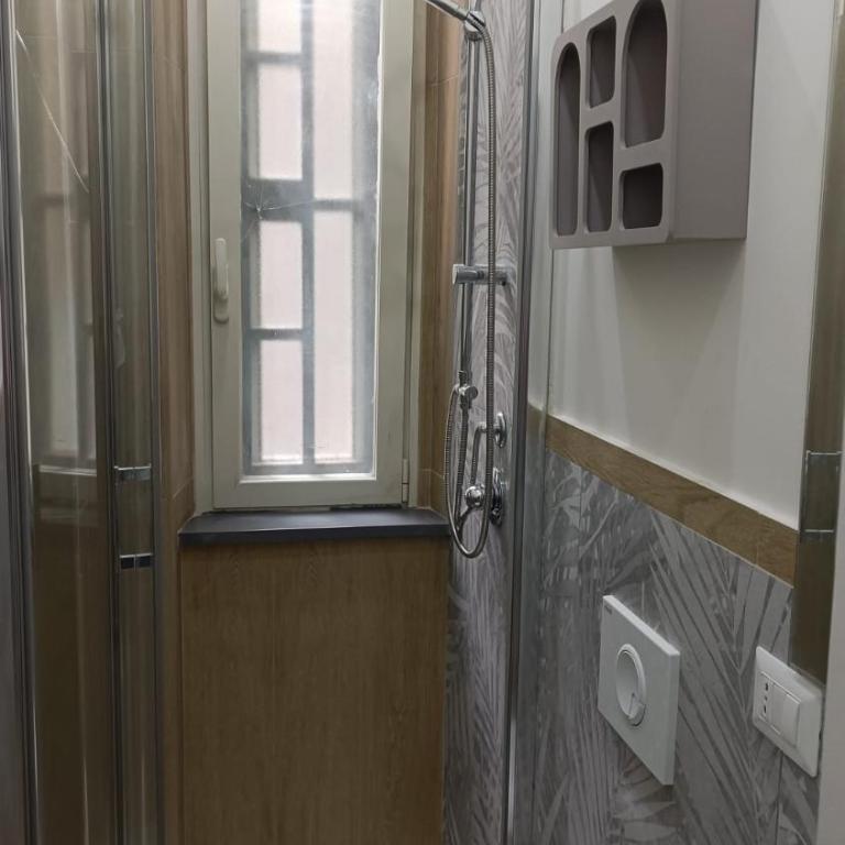 La Maison dello Stretto - Camera Doppia con Letti Singoli con Bagno Privato Esterno - 8