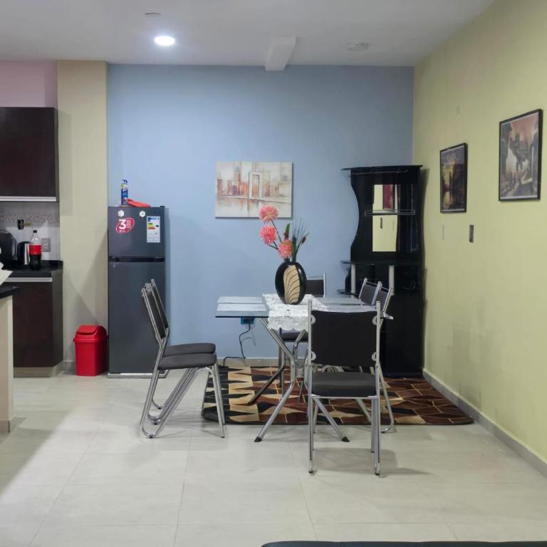 Quirpinchaca Premier - Three-Bedroom Apartment - 8