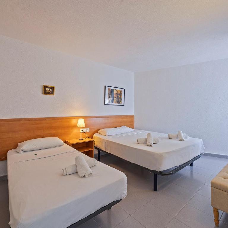 Apartamento en benidorm a 1a línea del mar - Three-Bedroom Apartment - 10