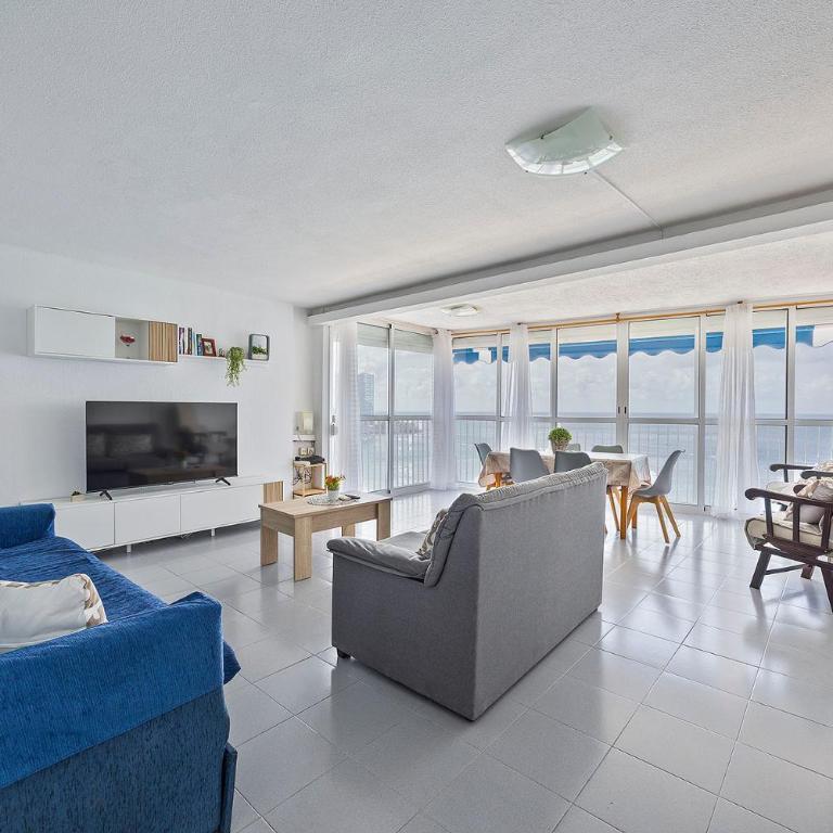 Apartamento en benidorm a 1a línea del mar - Three-Bedroom Apartment - 1