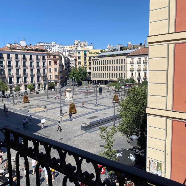 Lovely 3BR near Palacio Real - Apartamento - 3