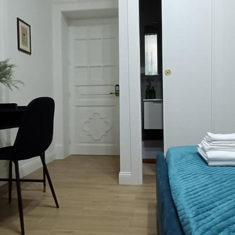 La Maison dello Stretto - Camera Matrimoniale con Bagno Privato - 3