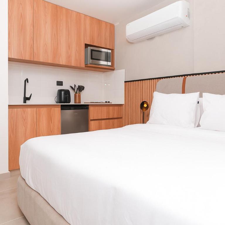 Metropolitan Living by HOUSY - Suite Apartment - 2