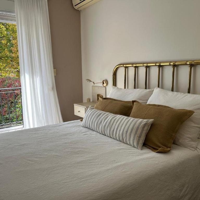 Esplendida casa en Mendoza-Desayuno-Limpieza-Cochera - Casa de 4 dormitorios - 25