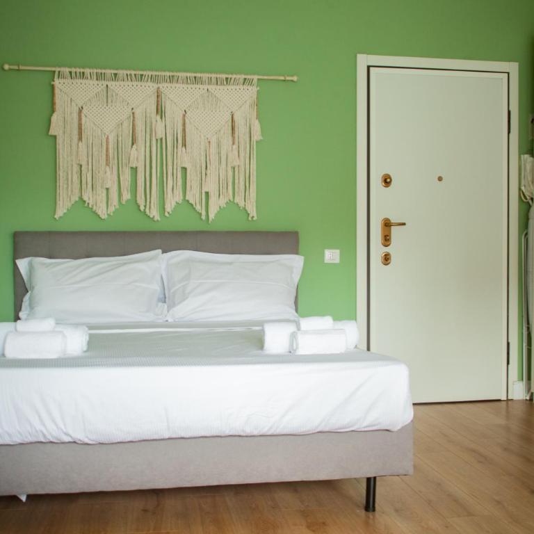 Design Moderno:Monolocale Spazioso vicino Metro M2 - Appartamento con 1 Camera da Letto - 25
