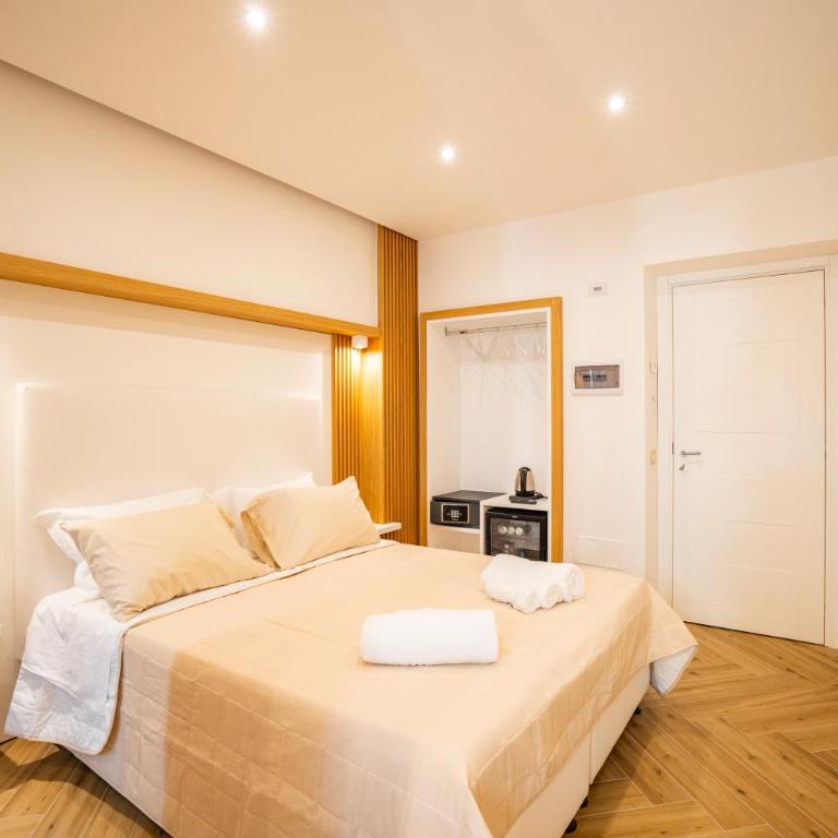 Tropea Alto Borgo Rooms - Camera Tripla Comfort - 1