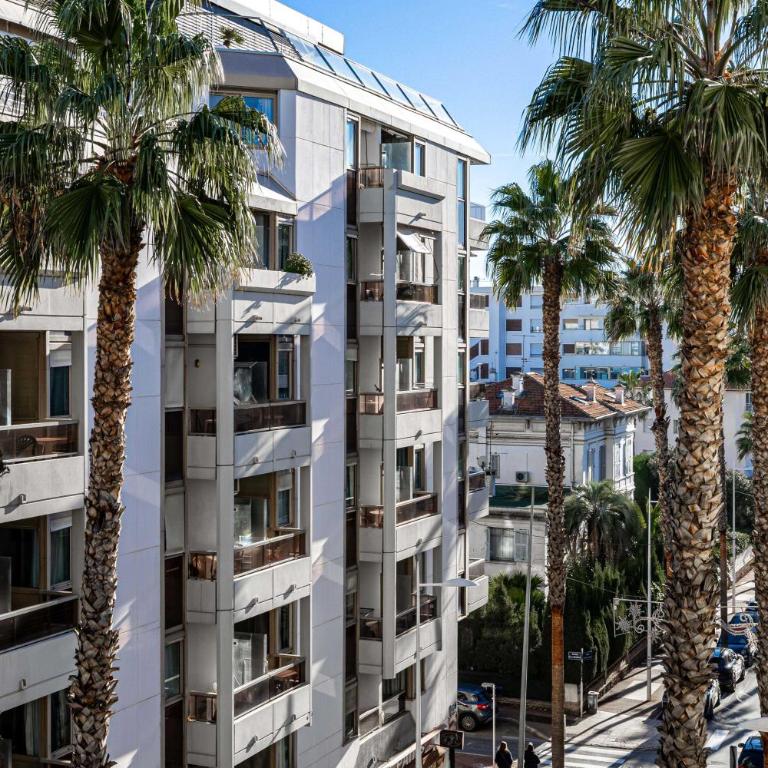 Gorgeous apartment - Near Beach - 2BR-6p - Apartment - 4