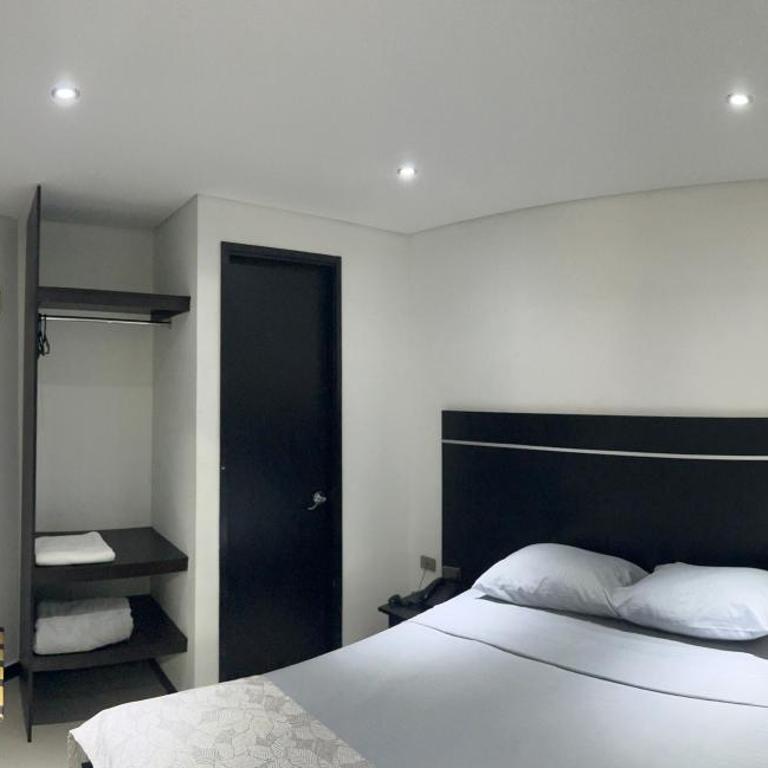 Hotel La Esperanza - Habitación Doble - 9