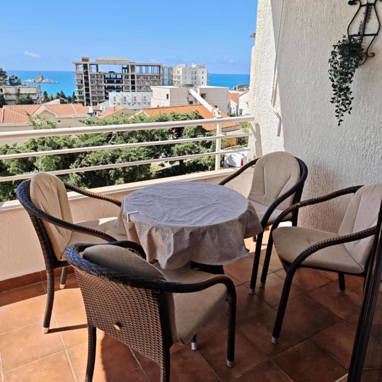Njaro Del Mar 14 - Apartman sa 2 Spavaće Sobe - 1