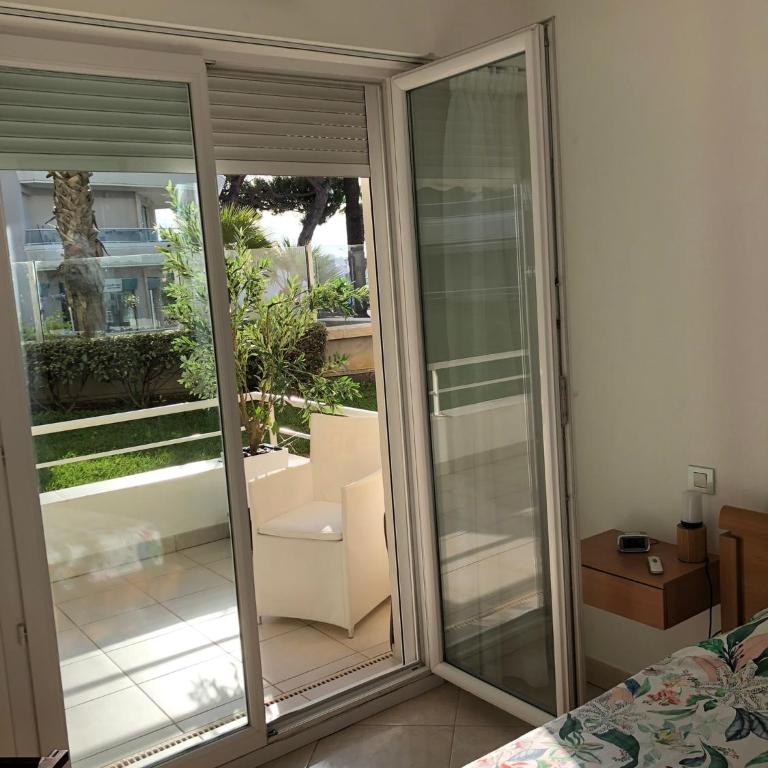 T2 & Garage FRONT DE MER résidence de Standing - One-Bedroom Apartment - 15