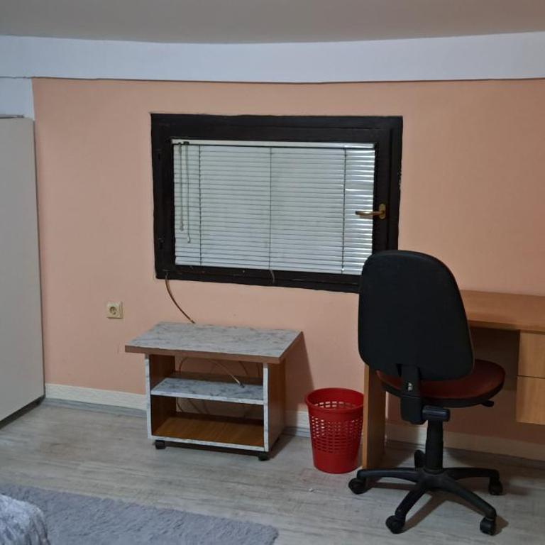 Spacious House with Terrace - Vozdovac - Two-Bedroom House - 8