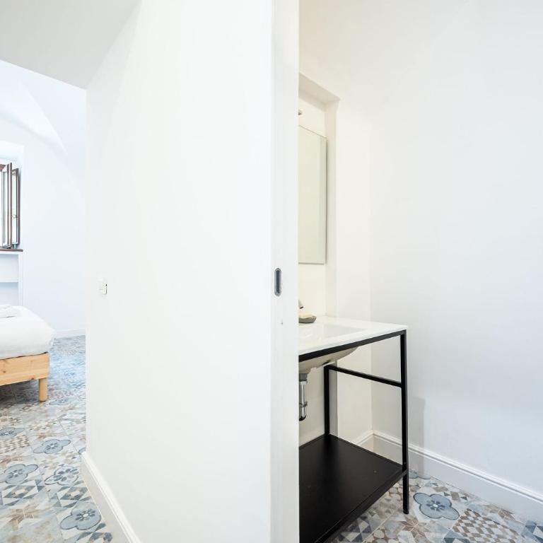 Domus Piramide - Camera Matrimoniale con Bagno Privato - 2