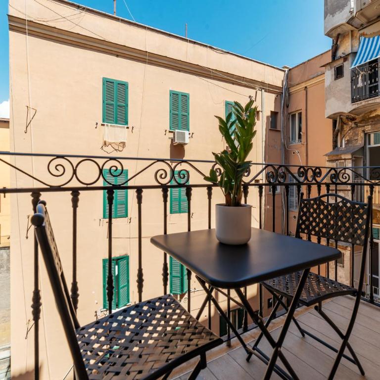 Castro Pretorio 21 - FromHometoRome - Appartamento con 2 Camere da Letto - 22