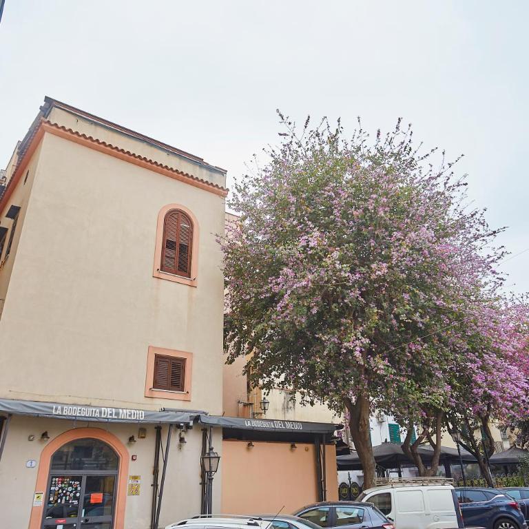 A 2 passi dal Teatro Massimo - Casa con 3 Camere da Letto - 11