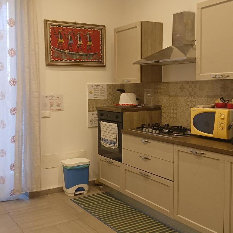Lilibet Apartment - Three-Bedroom Apartment - 5