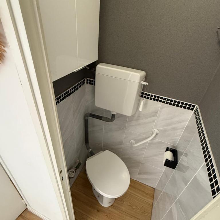 superbe duplex avec parking gratuit - Appartement 2 Chambres - 28
