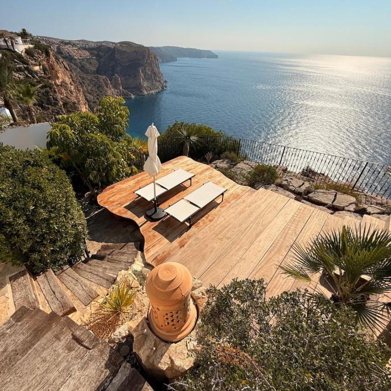 Zen House - Four-Bedroom Deluxe Home - Oceanfront - 10