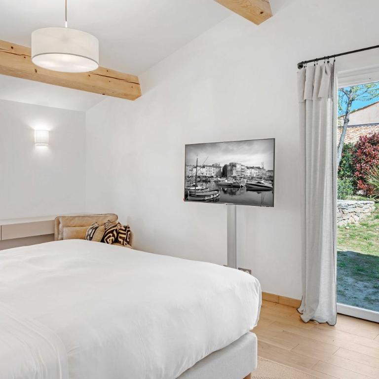 Exceptional villa- AC- 5BR-10P- Baie des Canebiers - Villa - 28