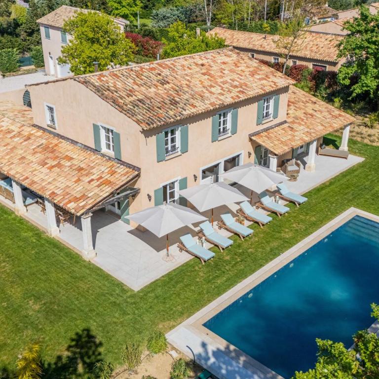 Exceptional villa- AC- 5BR-10P- Baie des Canebiers - Villa - 69