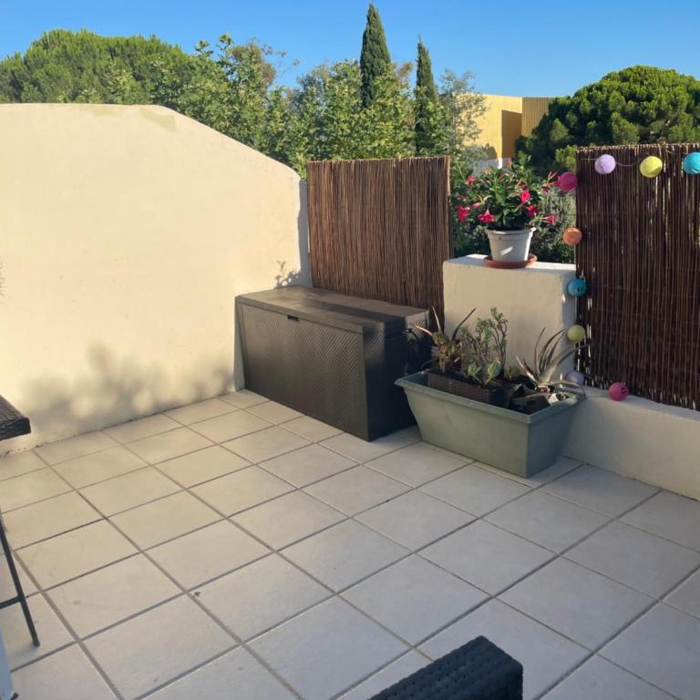 Studio avec grand terrasse - Appartement 1 Chambre - 9