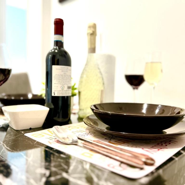 Luxury Hostel Apartment Vicino - Torino Centro - Metropolitana - Appartamento con 2 Camere da Letto - 28