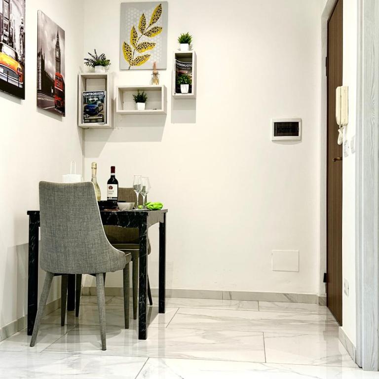 Luxury Hostel Apartment Vicino - Torino Centro - Metropolitana - Appartamento con 2 Camere da Letto - 29