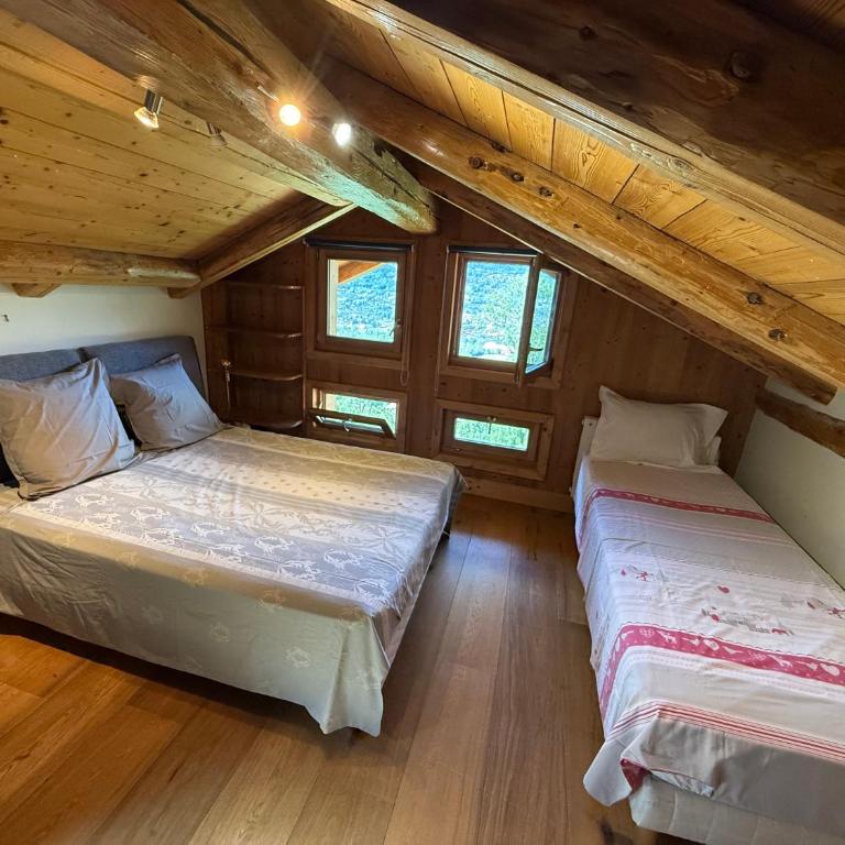 La grange d'en haut, appartement avec terrasse et jardin - Appartement 3 Chambres - 6