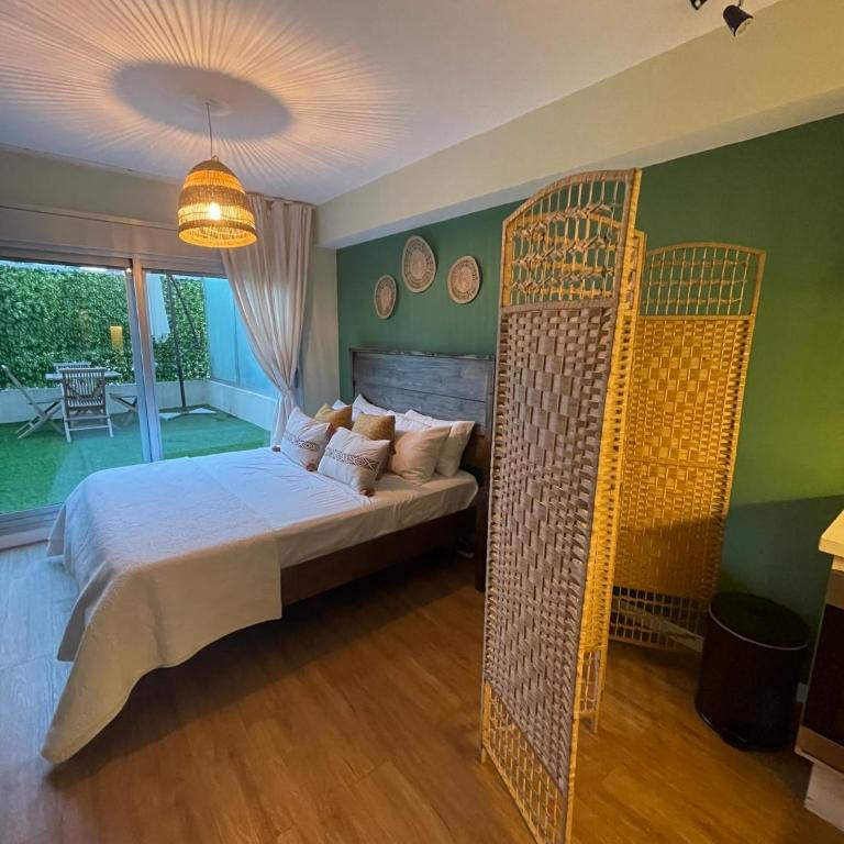 Luminoso monoambiente con patio en Punta Carretas - One-Bedroom Apartment - 10