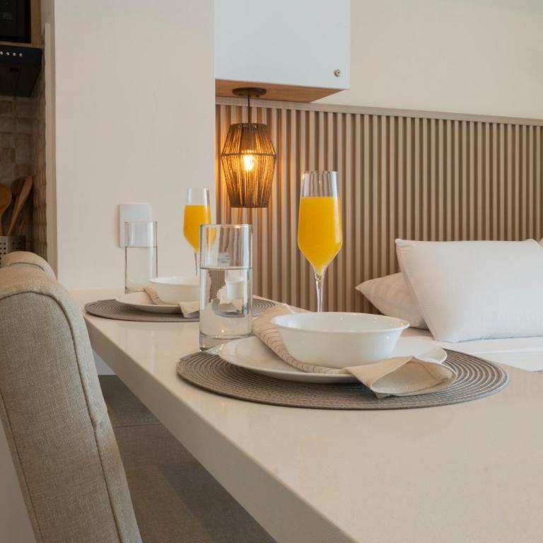 Seaside Serenity and Style - Studio Apartment - 8