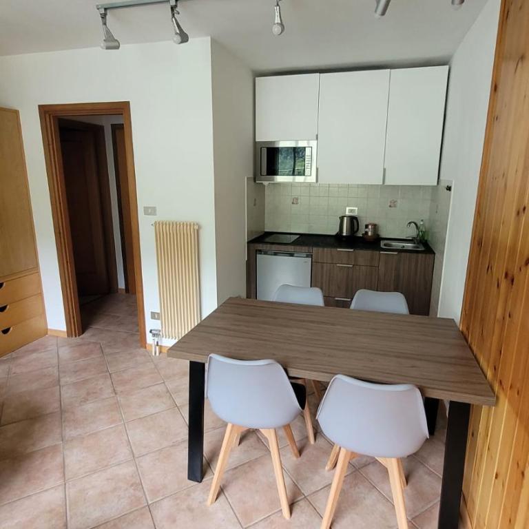 Wolf Apartment nice for 4, Marilleva 900, Kristall, Val di Sole - Apartment mit Blick auf die Berge - 7