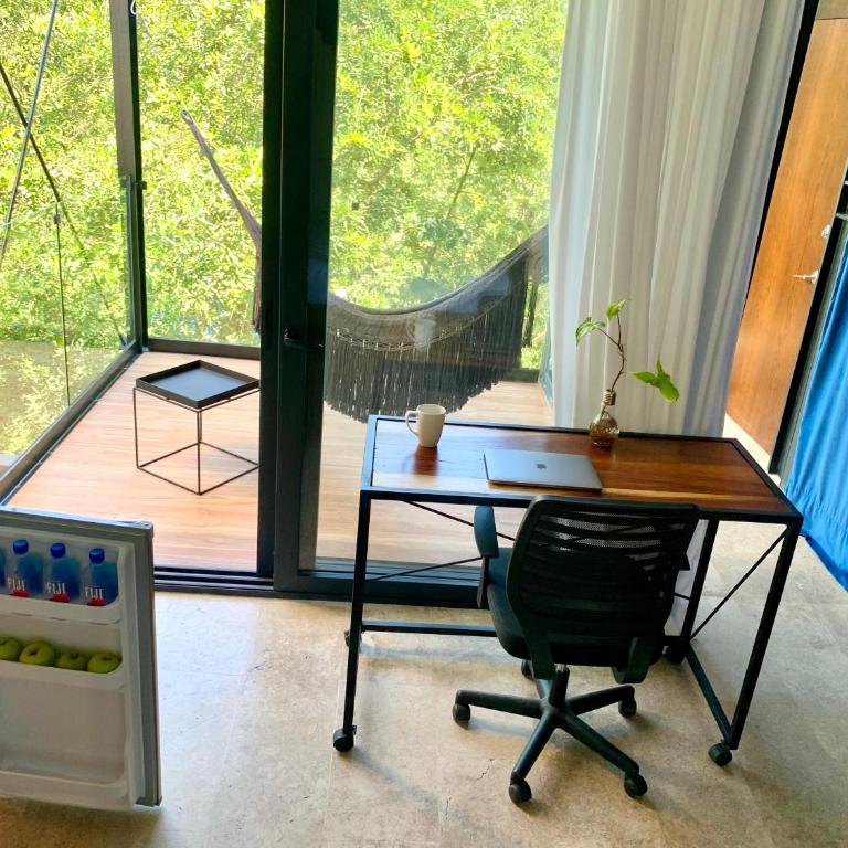 GLASS JUNGLE VILLA with amazing green views -10 min DT - Casa de 3 dormitorios - 75