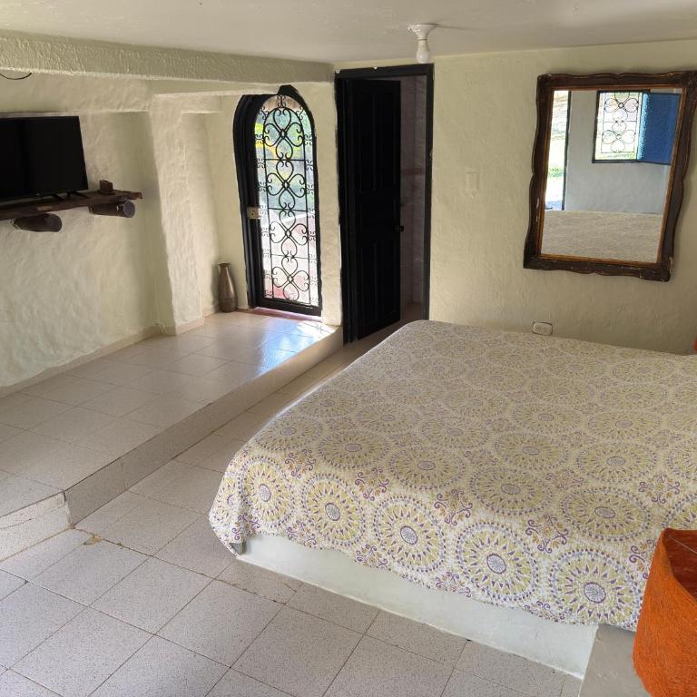 Jaragual Hostel "Eco Hostal" - Habitación Doble con balcón y baño privado - 4