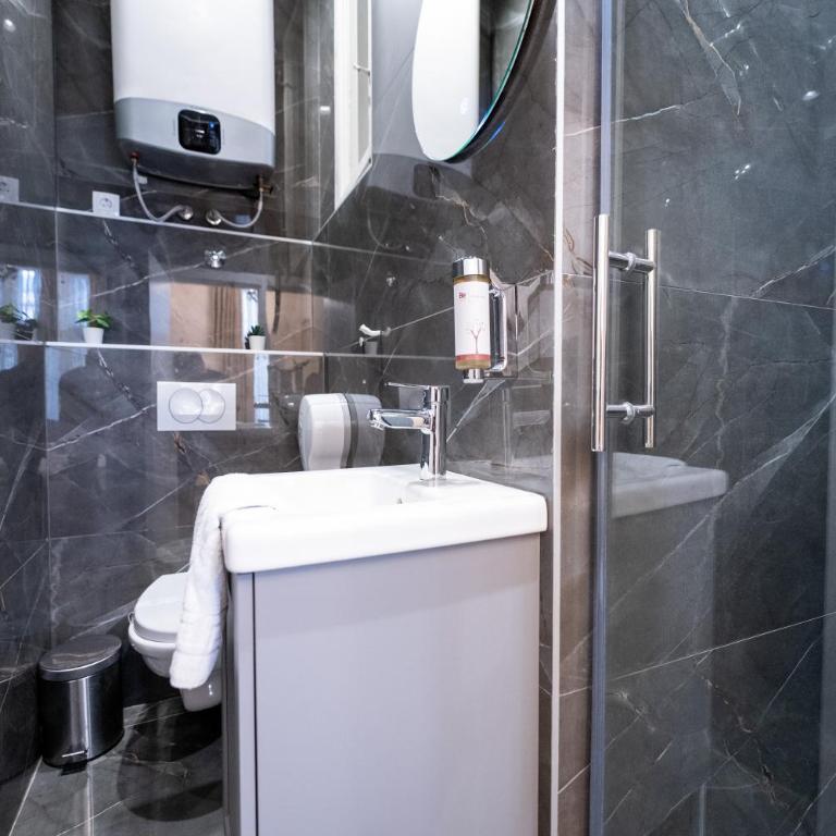 Kings Palace - Standardna Jednokrevetna Soba - 4