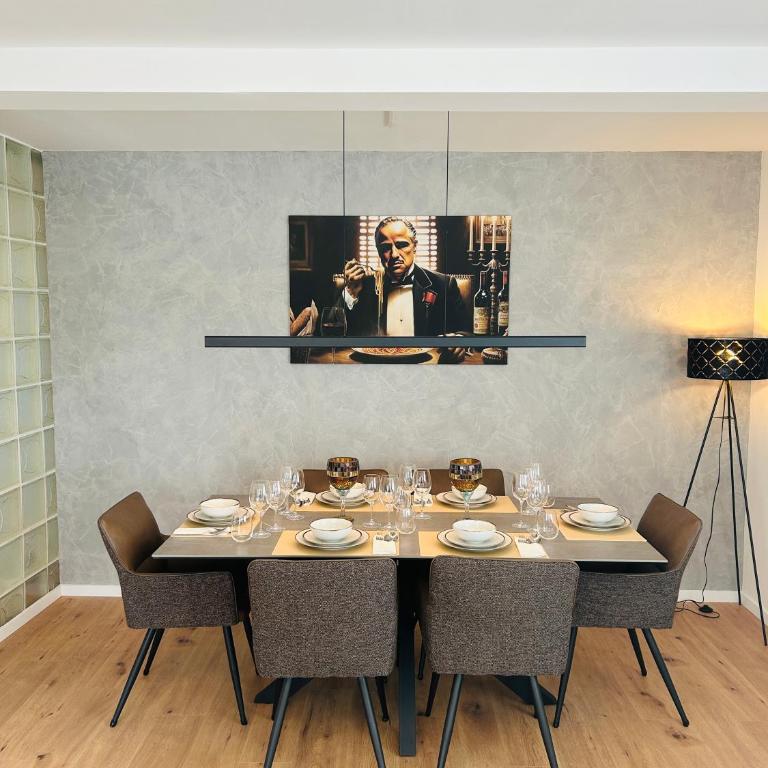 KJ Ferienwohnung bis 10P-Zentral-Garten-WIFI-Parken-Grill - Appartamento con 3 Camere da Letto - 7